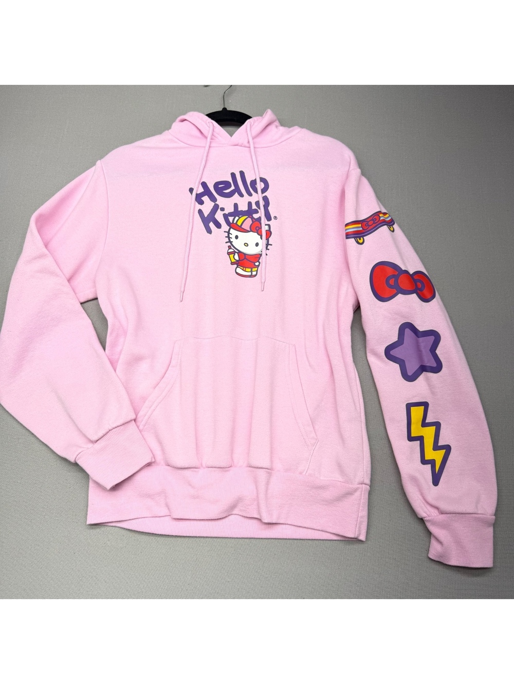 Hello Kitty Pink Skateboarding Hoodie Sweatshirt Small EUC Spotless Graphic